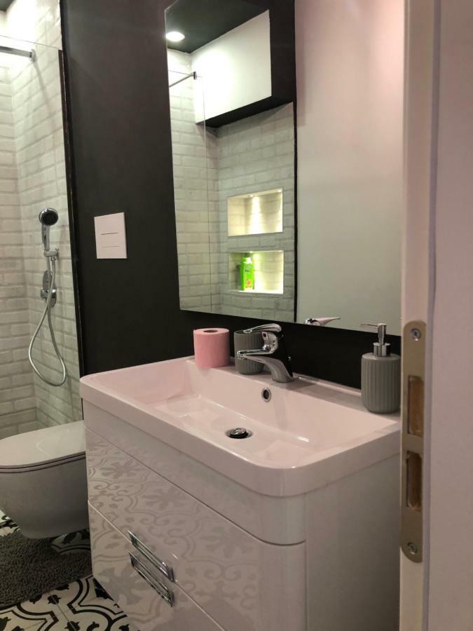 Nikki Apartments 2 تيرانا المظهر الخارجي الصورة